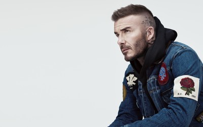 OK体育精华-帕奎塔远射被后卫挡出